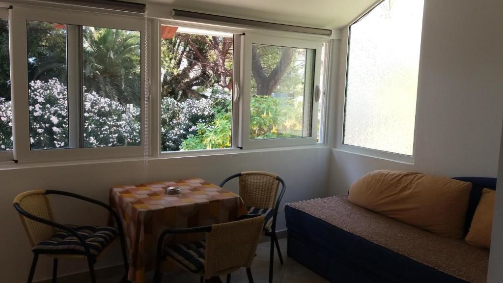 Апартаменты Apartmani Luka Херцег-Нови-43