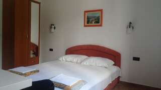 Апартаменты Apartmani Luka Херцег-Нови Стандартный номер-студио-6