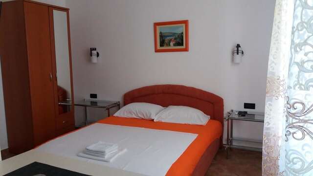 Апартаменты Apartmani Luka Херцег-Нови-13