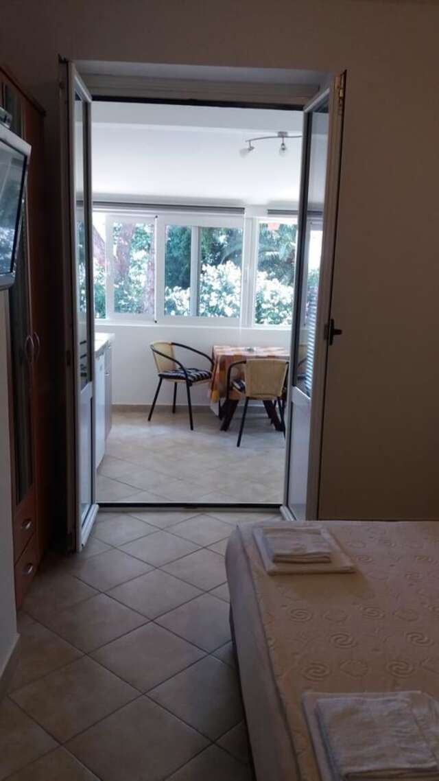 Апартаменты Apartmani Luka Херцег-Нови-19